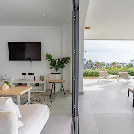 Lux Ground Floor In Mirador Appartamento *